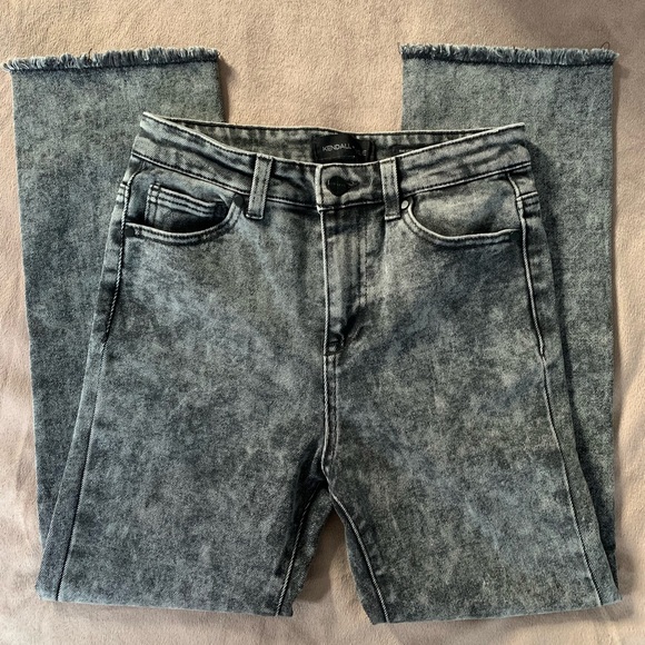 EUC Kendall & Kylie The Icon High Rise Straight Jeans Size 5/27 - Picture 2 of 7